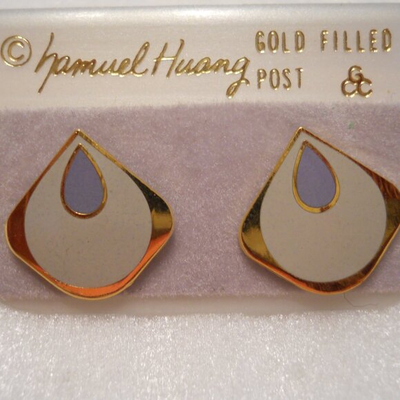 Bundle - Samuel Huang Earring Bundle    9-29 - Picture 3 of 8